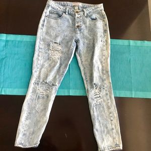 Refuge Distressed Boyfriend Jeans